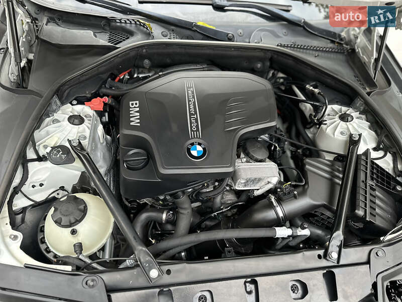 Седан BMW 5 Series 2013 в Дрогобичі