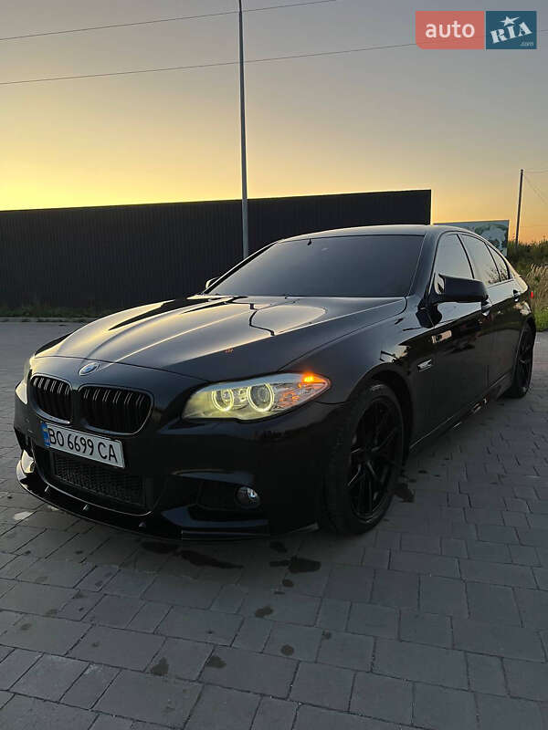 Седан BMW 5 Series 2011 в Бережанах