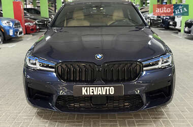 Седан BMW 5 Series 2017 в 