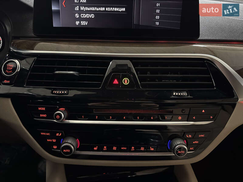 Седан BMW 5 Series 2017 в Києві