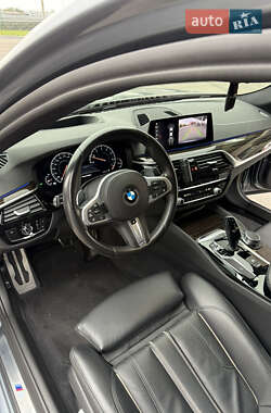 Седан BMW 5 Series 2018 в 