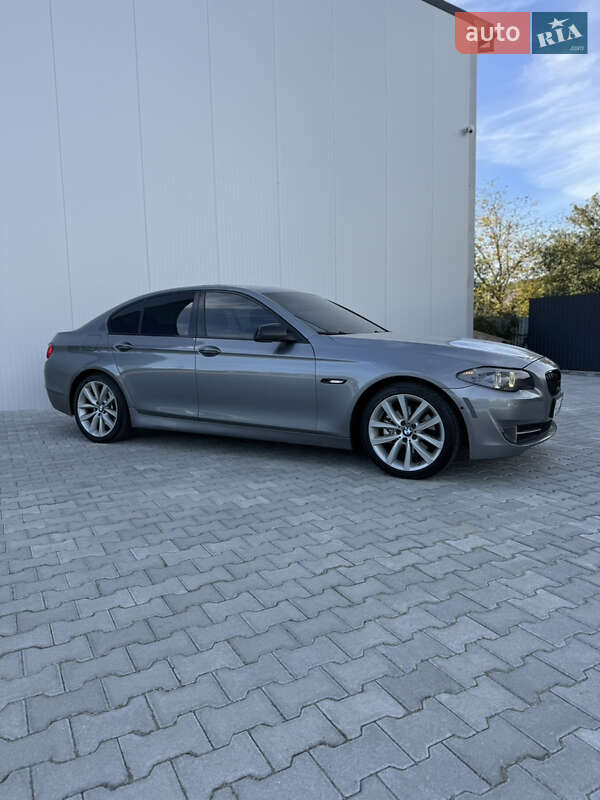 Седан BMW 5 Series 2012 в Мукачево фото 5 Седан BMW 5 Series 2012 в Мукачево