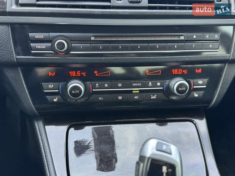 Седан BMW 5 Series 2012 в Мукачево фото 32 Седан BMW 5 Series 2012 в Мукачево