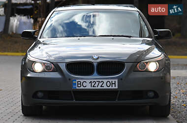 Седан BMW 5 Series 2004 в Львові