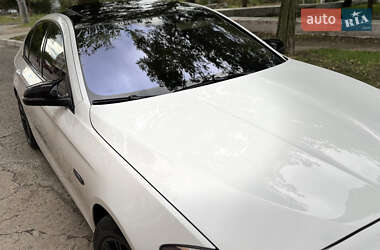 Седан BMW 5 Series 2013 в 