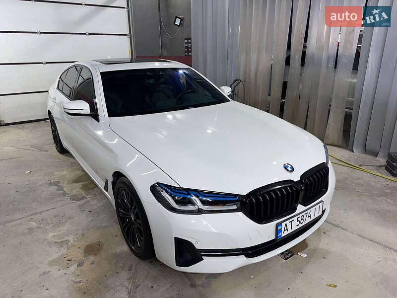 Седан BMW 5 Series 2018 в Ивано-Франковске фото 10 Седан BMW 5 Series 2018 в Ивано-Франковске