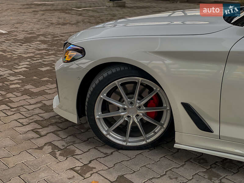Седан BMW 5 Series 2017 в Тернополе