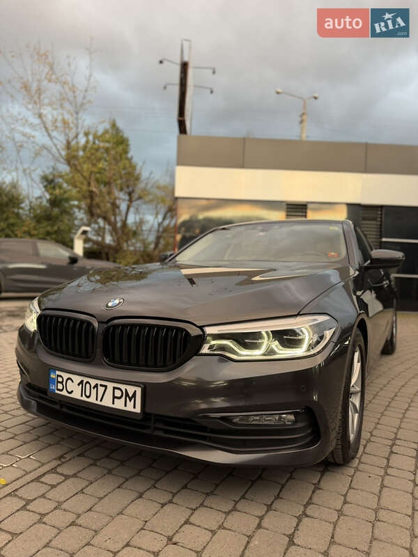 Седан BMW 5 Series 2017 в Львове фото 3 Седан BMW 5 Series 2017 в Львове