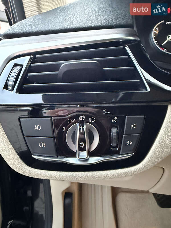 Седан BMW 5 Series 2017 в Львове фото 27 Седан BMW 5 Series 2017 в Львове