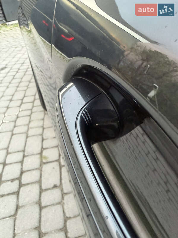 Седан BMW 5 Series 2017 в Львове фото 42 Седан BMW 5 Series 2017 в Львове