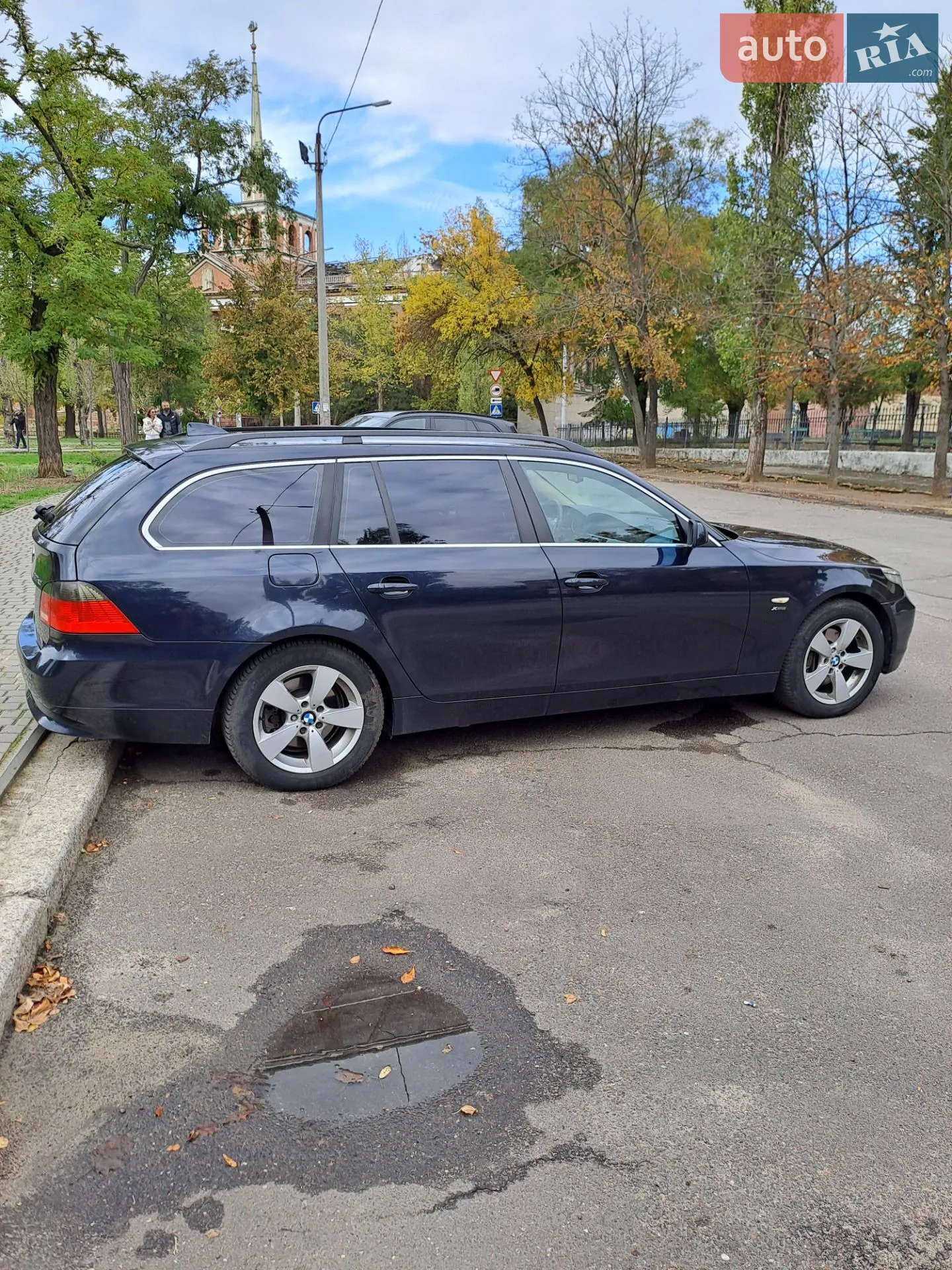 BMW 5 Series 2005 VIN WBAHD61000GK63389 фото оголошення 50 з 61