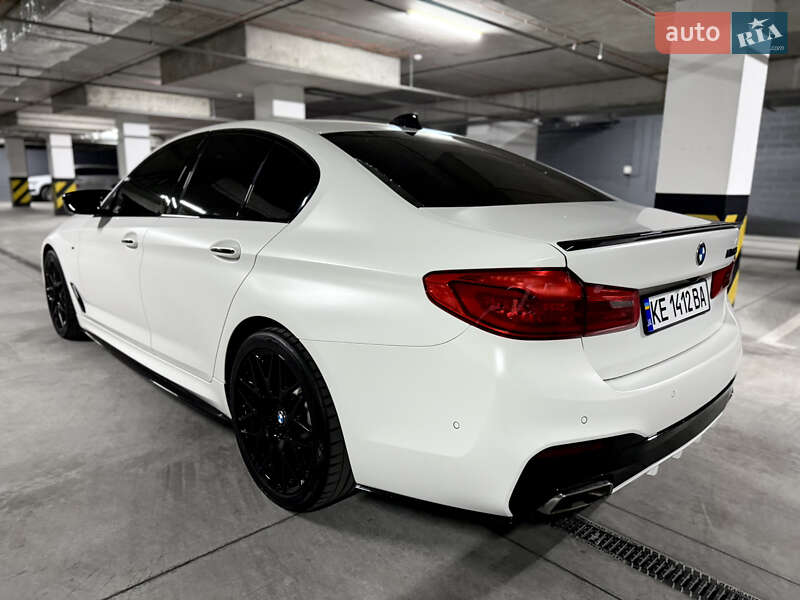 Седан BMW 5 Series 2017 в Днепре