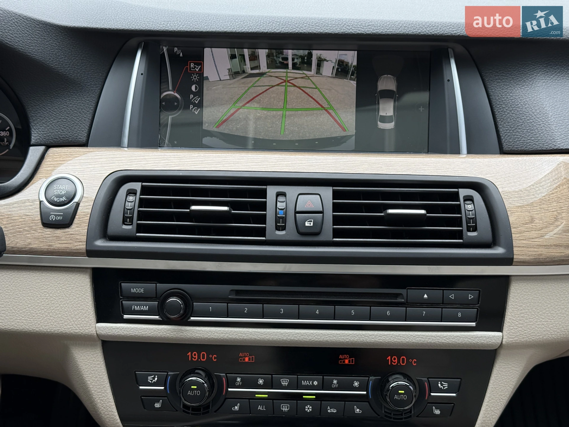 2011 BMW 5er - мініатюра 13