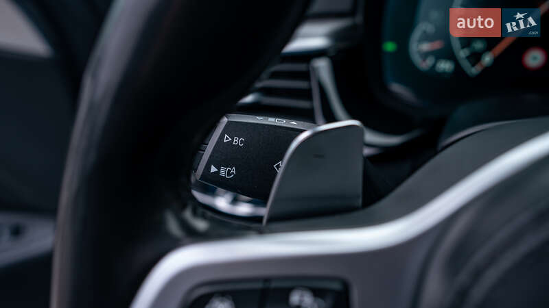 Седан BMW 5 Series 2019 в Хмельницком