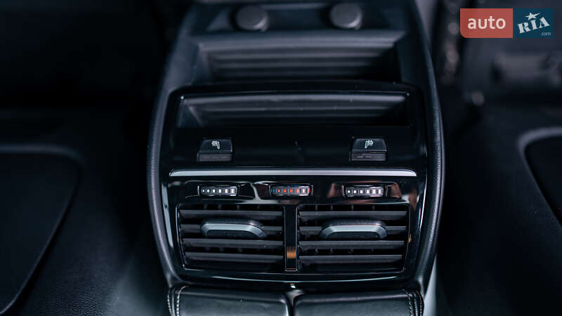 Седан BMW 5 Series 2019 в Хмельницком