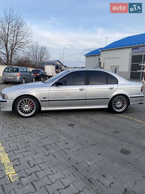 Седан BMW 5 Series 1999 в Черновцах