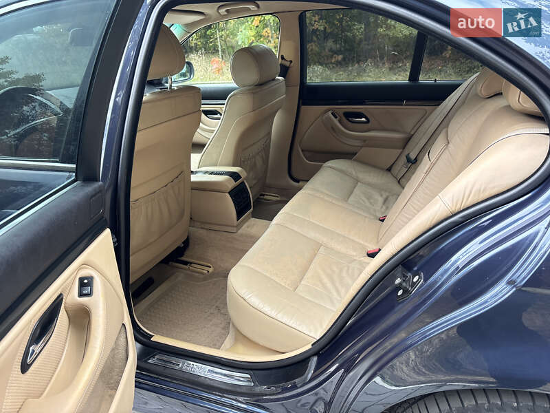 Седан BMW 5 Series 2002 в Ровно фото 37 Седан BMW 5 Series 2002 в Ровно