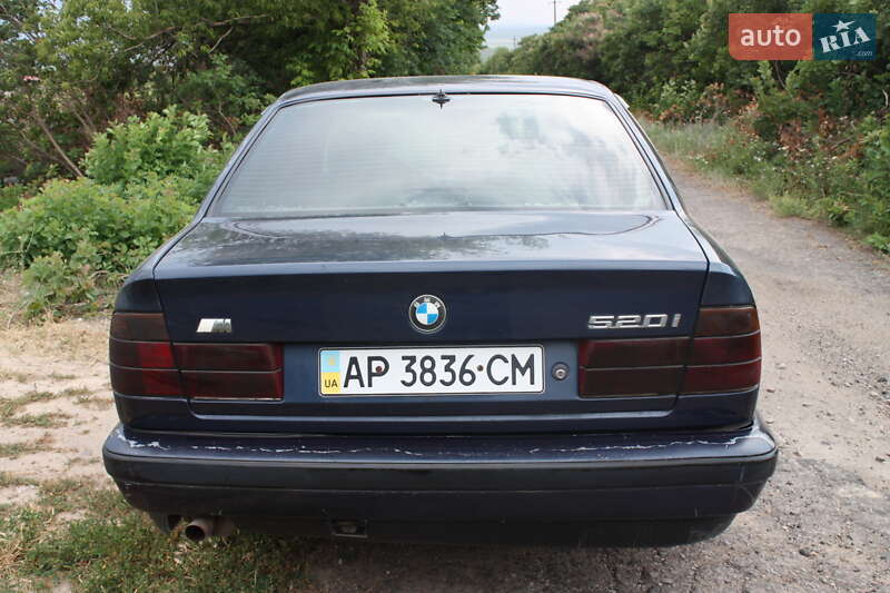Седан BMW 5 Series 1991 в Запоріжжі