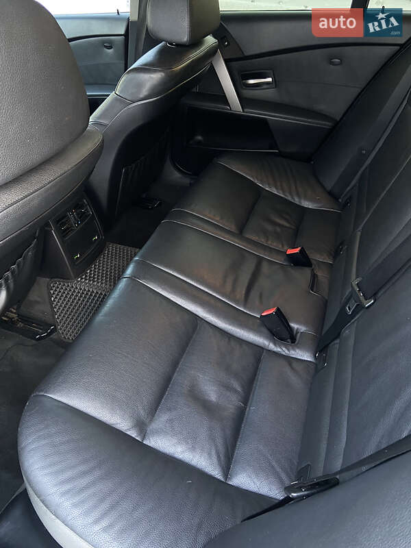 Универсал BMW 5 Series 2006 в Звягеле фото 27 Универсал BMW 5 Series 2006 в Звягеле