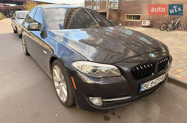 Седан BMW 5 Series 2011 в 