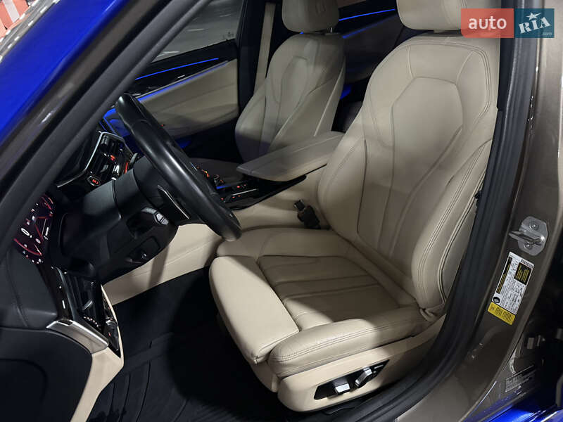 Седан BMW 5 Series 2017 в Киеве фото 27 Седан BMW 5 Series 2017 в Киеве