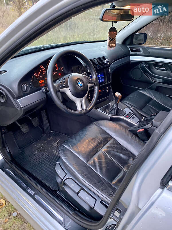 Универсал BMW 5 Series 2001 в Песочине