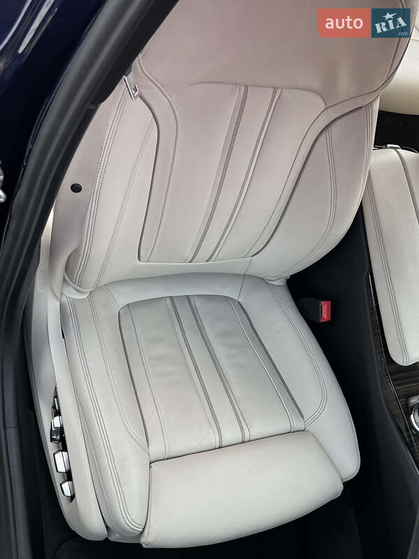 Седан BMW 5 Series 2020 в Львове фото 39 Седан BMW 5 Series 2020 в Львове