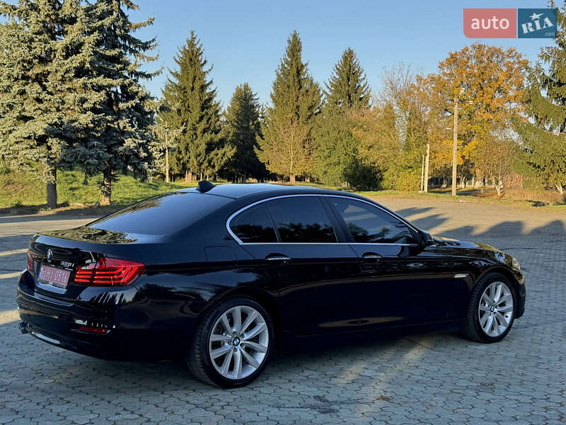 Седан BMW 5 Series 2014 в Дубно