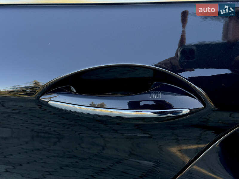 Седан BMW 5 Series 2014 в Дубно