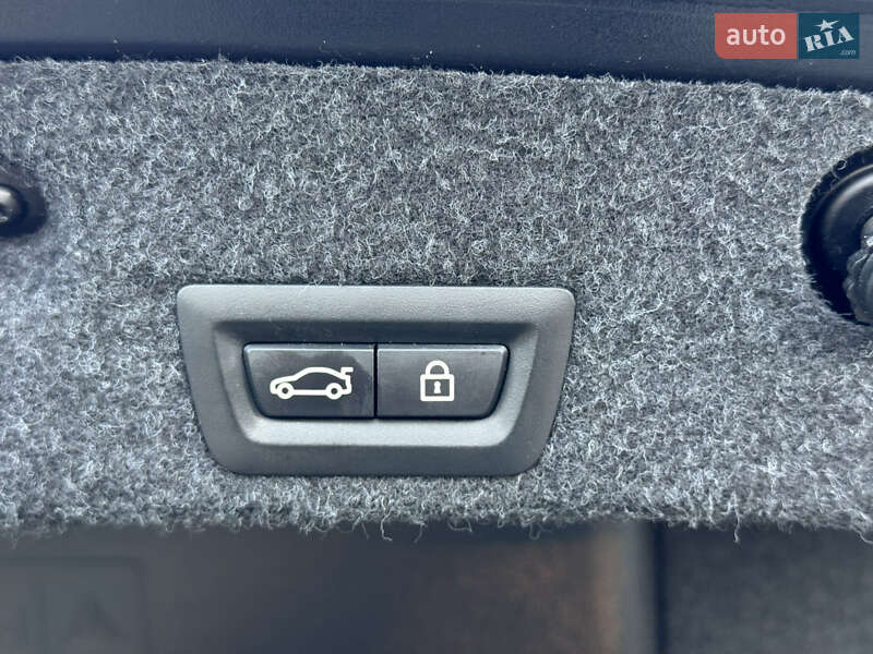 Седан BMW 5 Series 2014 в Дубно