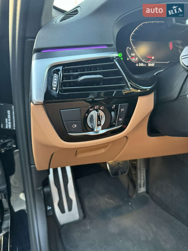 Седан BMW 5 Series 2020 в Киеве фото 5 Седан BMW 5 Series 2020 в Киеве