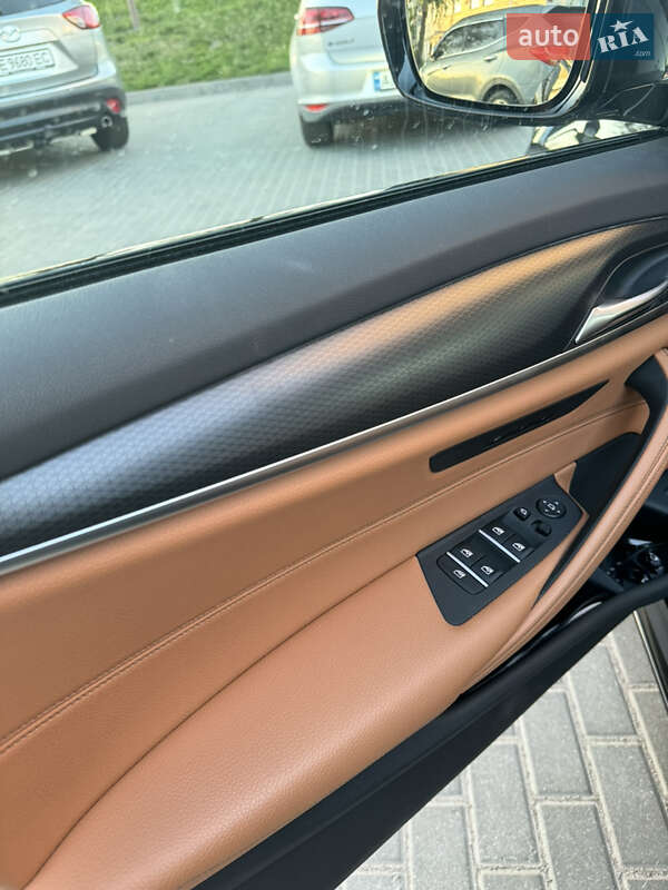 Седан BMW 5 Series 2020 в Киеве фото 8 Седан BMW 5 Series 2020 в Киеве