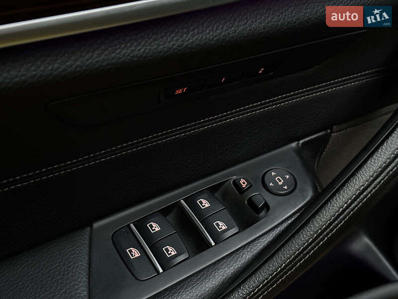 Седан BMW 5 Series 2019 в Киеве фото 37 Седан BMW 5 Series 2019 в Киеве