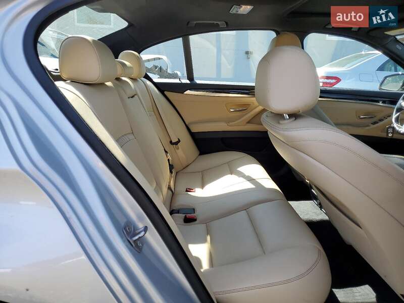 Седан BMW 5 Series 2016 в Львове фото 10 Седан BMW 5 Series 2016 в Львове