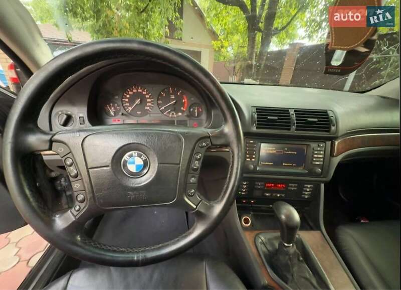 Седан BMW 5 Series 2002 в Виннице