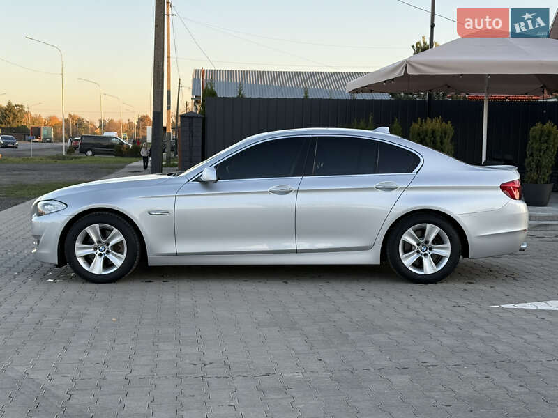 Седан BMW 5 Series 2013 в Луцьку