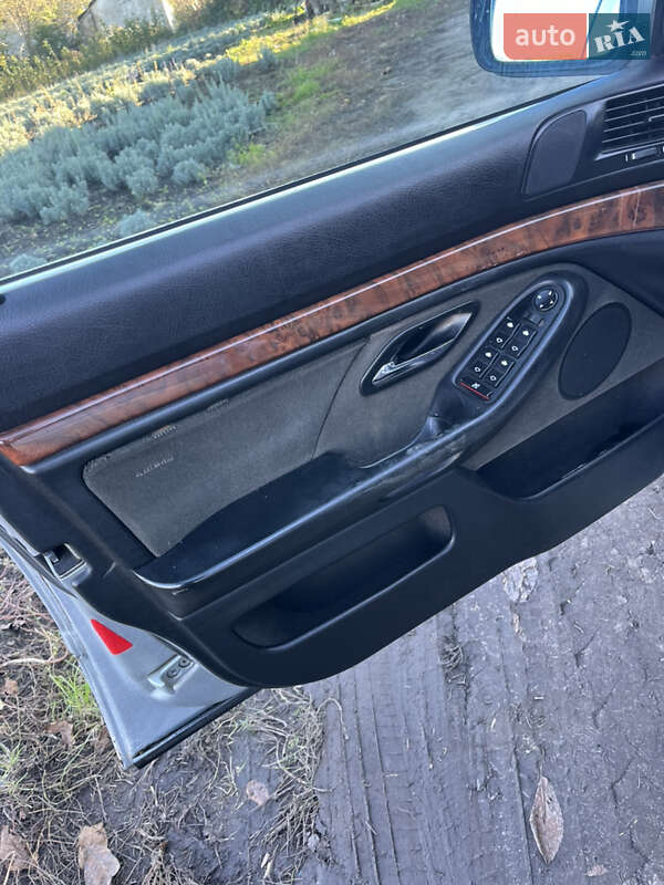 Седан BMW 5 Series 1997 в Сокирянах