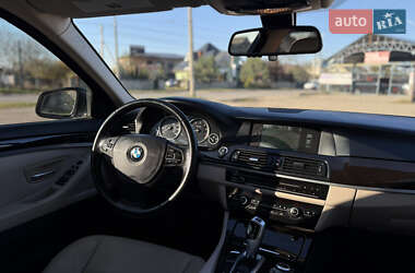 Седан BMW 5 Series 2013 в 