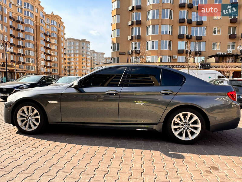 Седан BMW 5 Series 2015 в Києві фото 3 Седан BMW 5 Series 2015 в Києві