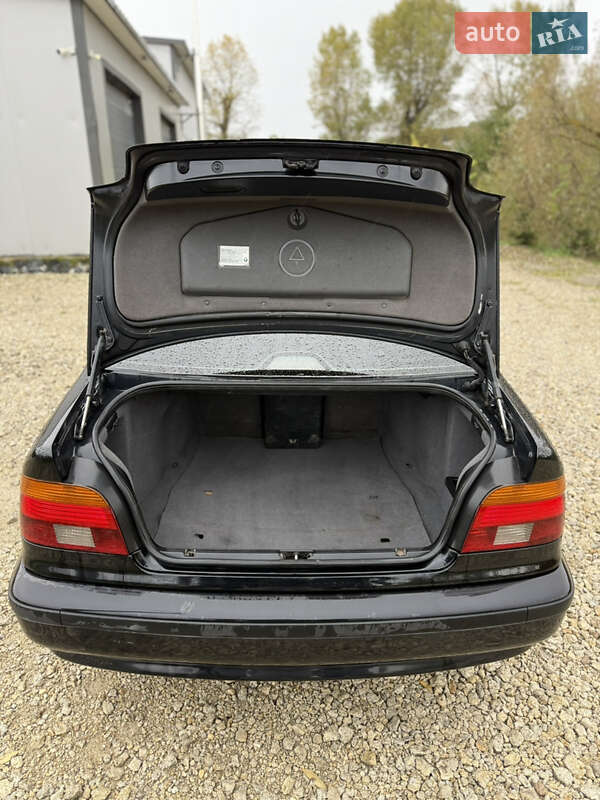 Седан BMW 5 Series 1999 в Тернополе