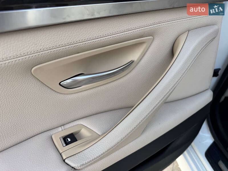 Седан BMW 5 Series 2013 в Києві фото 22 Седан BMW 5 Series 2013 в Києві