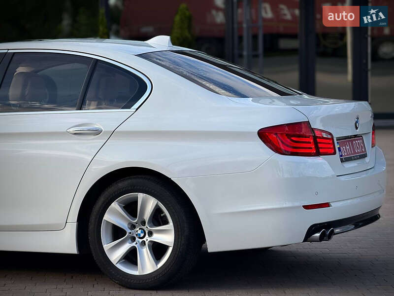 Седан BMW 5 Series 2013 в Києві фото 36 Седан BMW 5 Series 2013 в Києві