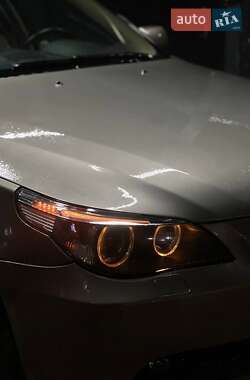 Седан BMW 5 Series 2006 в 