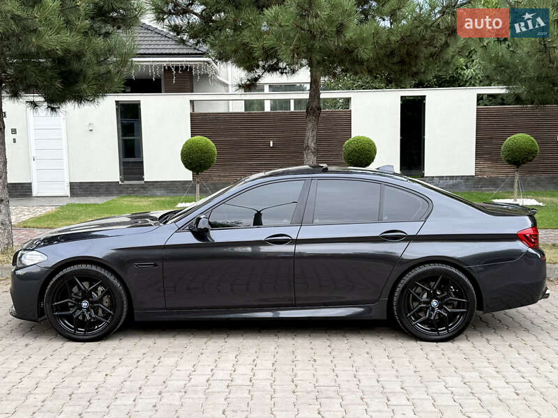 Седан BMW 5 Series 2013 в Одессе