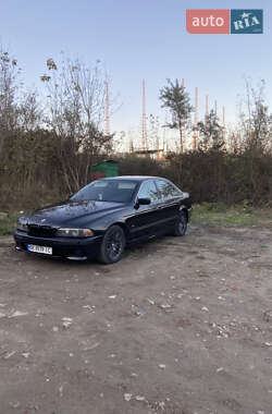 Седан BMW 5 Series 2002 в Рівному