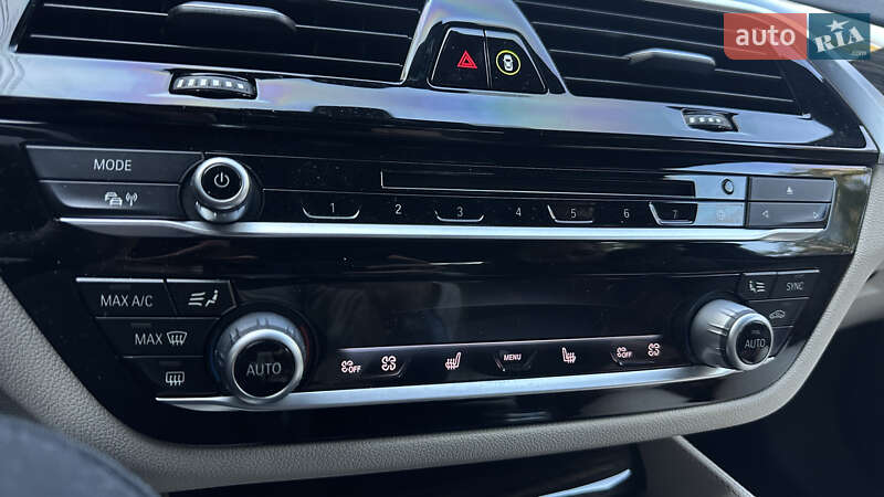 Седан BMW 5 Series 2019 в Черновцах фото 21 Седан BMW 5 Series 2019 в Черновцах