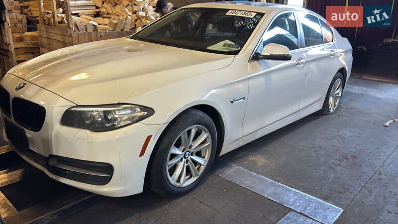 Седан BMW 5 Series 2014 в Киеве