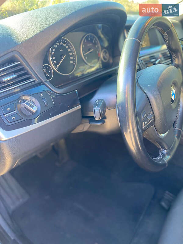 Седан BMW 5 Series 2016 в Одессе