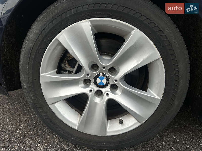 Седан BMW 5 Series 2011 в Полтаве