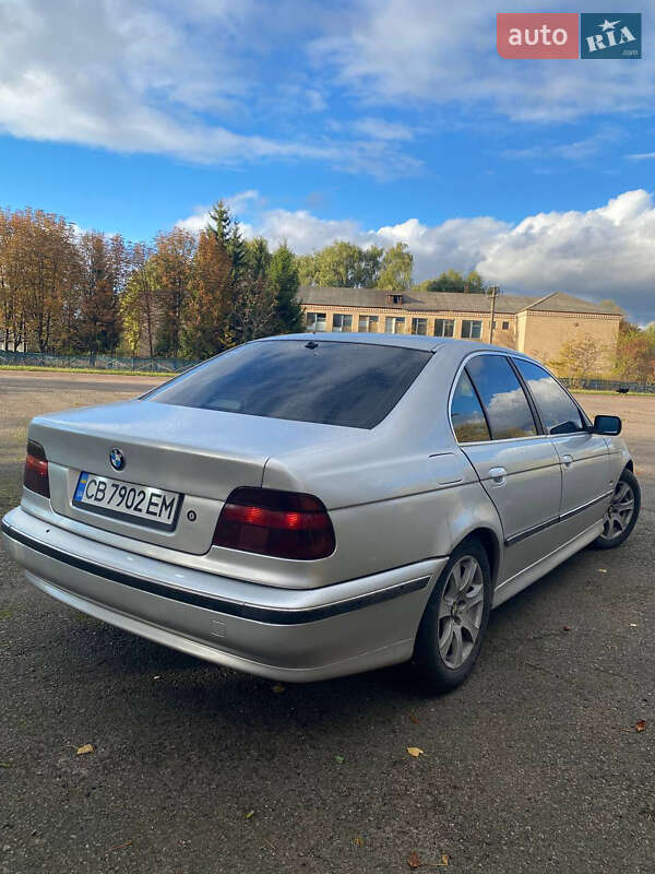 Седан BMW 5 Series 1997 в  фото Седан BMW 5 Series 1997 в